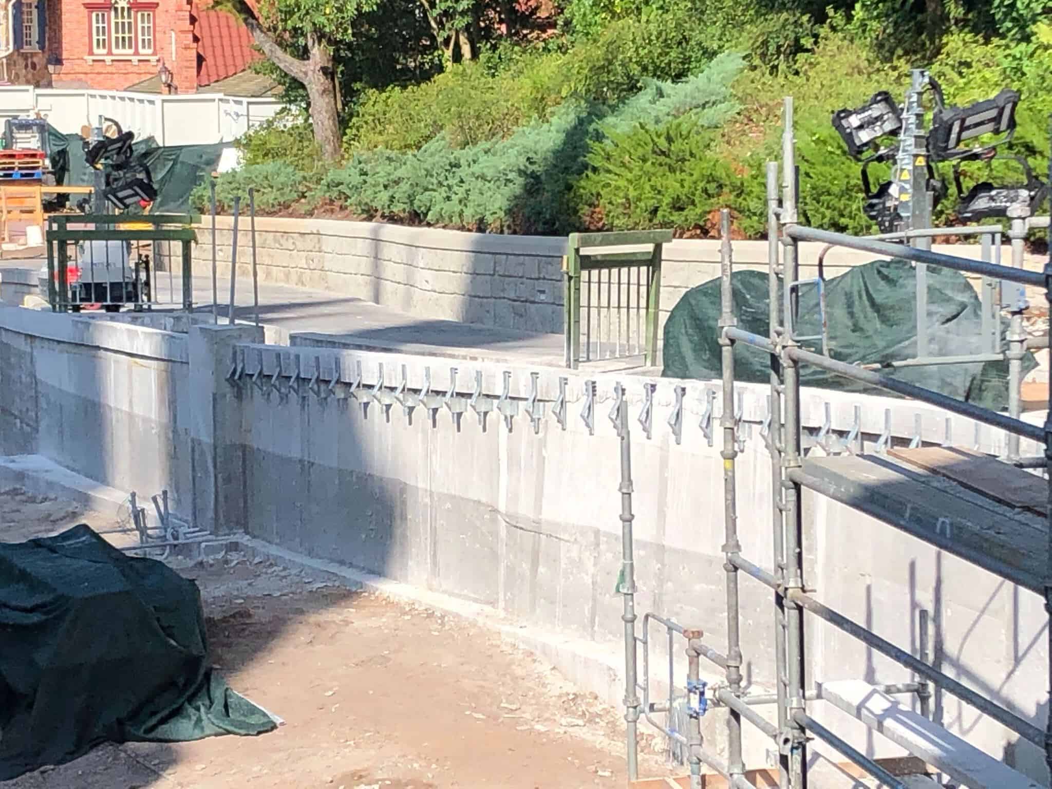 Brackets on Moat Wall