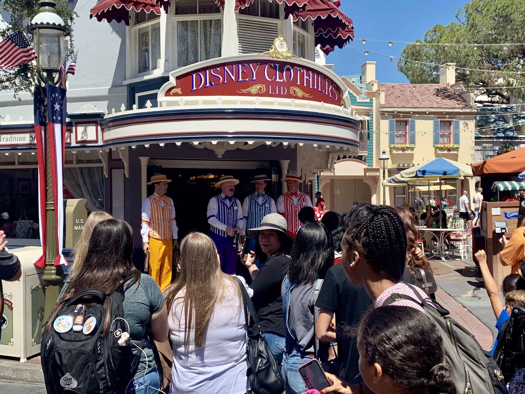 Disneyland Park Photo Report July 20 2019 Park Crowds, Buttons, and More 