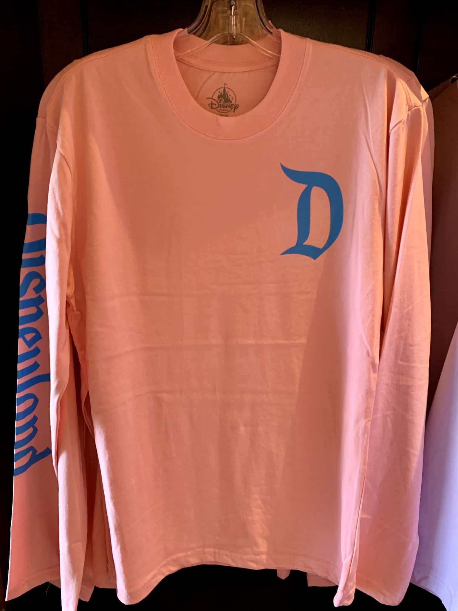 Disneyland Park Photo Report July 20 2019 Park Crowds, Buttons, and More 