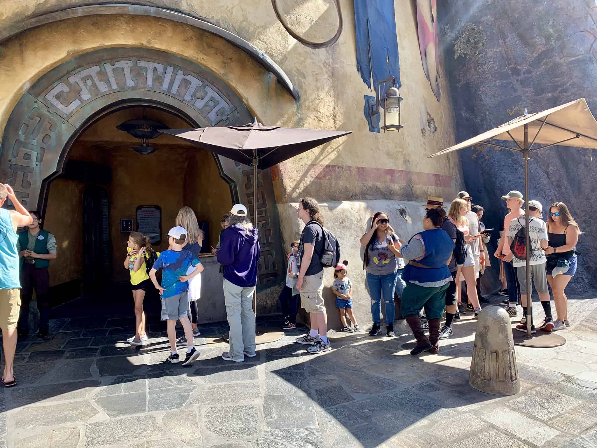 Disneyland Park Photo Report Summer Crowds July 9 2019