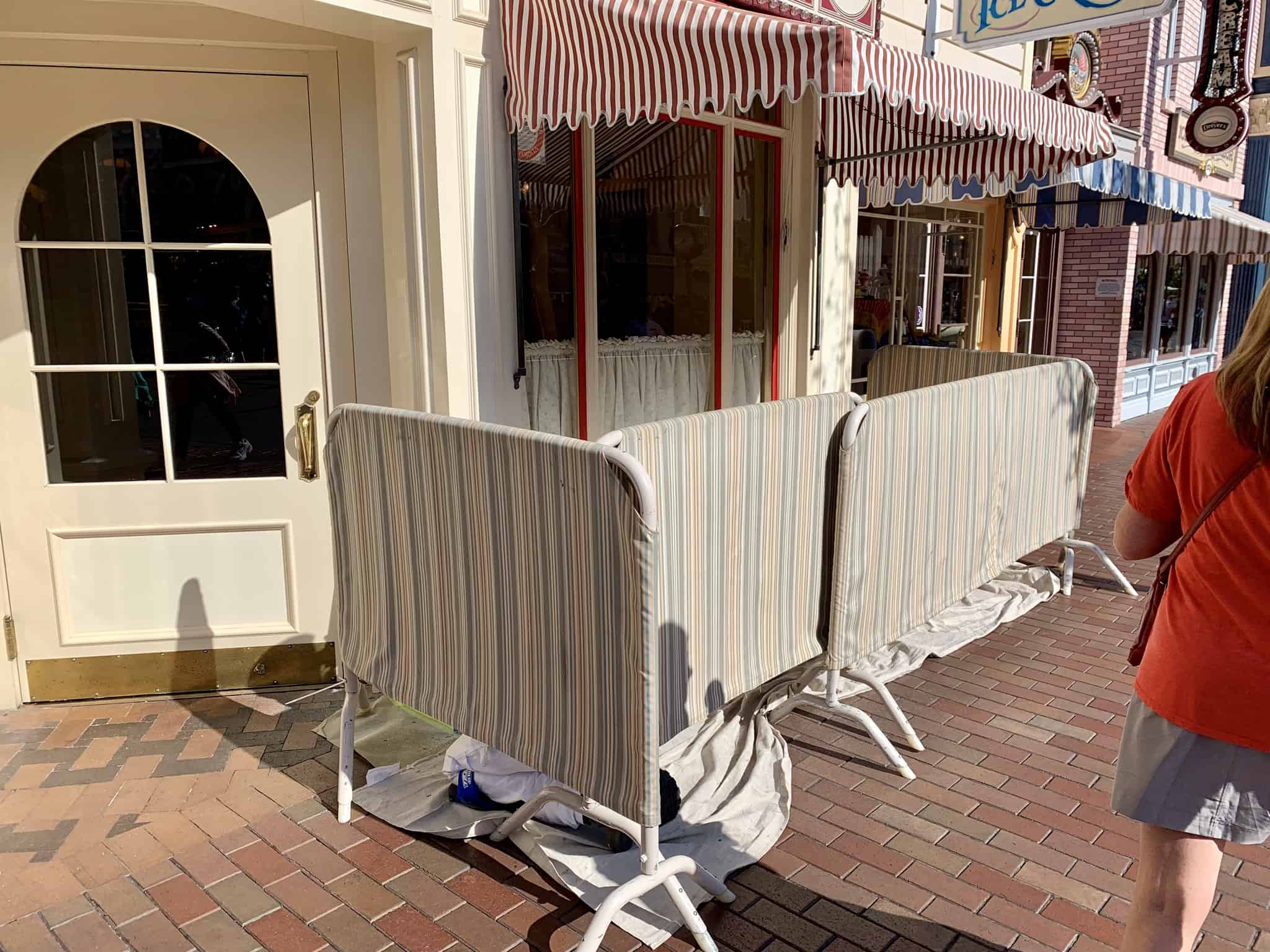 Disneyland Park Photo Report Summer Crowds July 9 2019