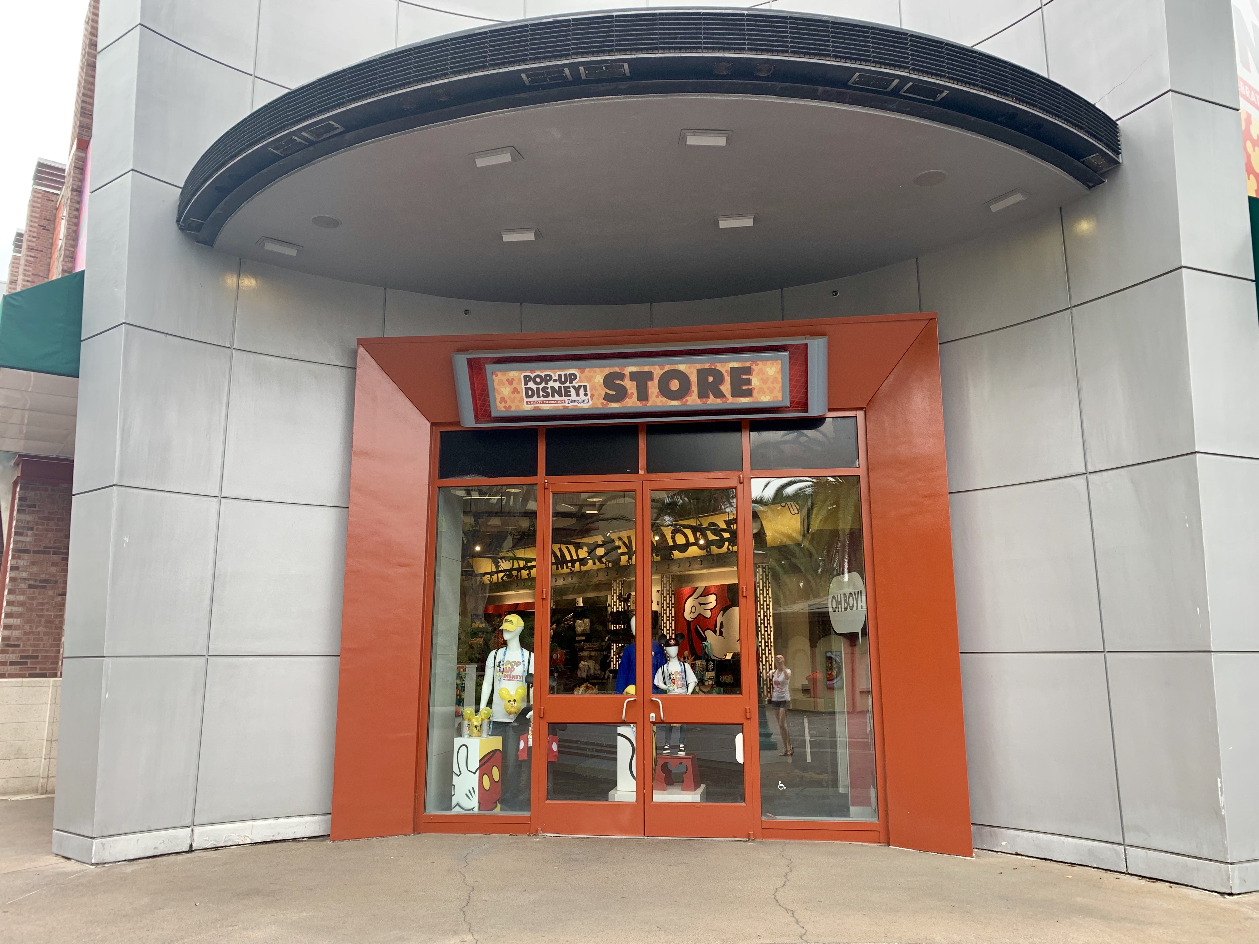 Downtown Disney Photo Report July 23