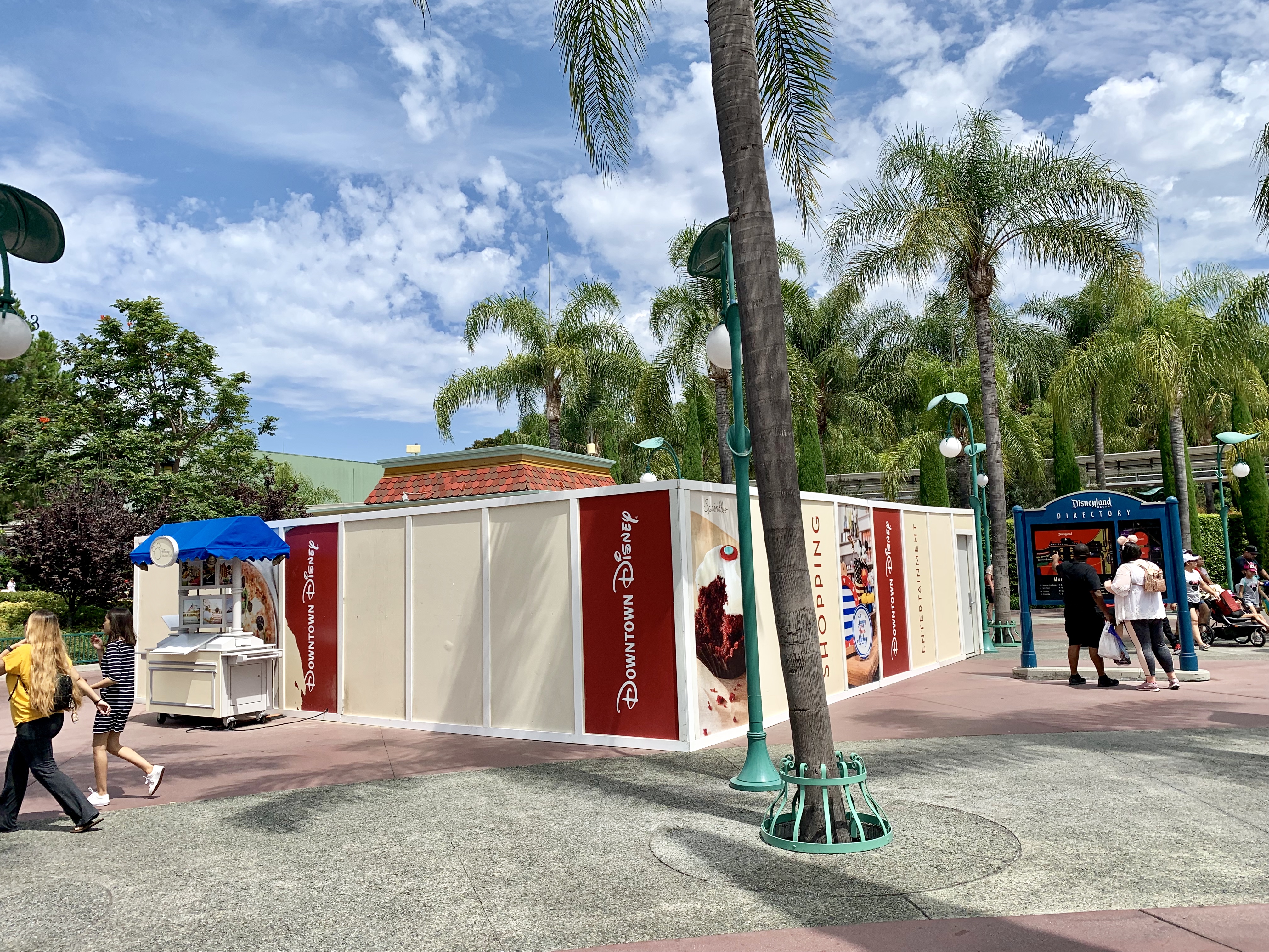 Downtown Disney Photo Report July 23