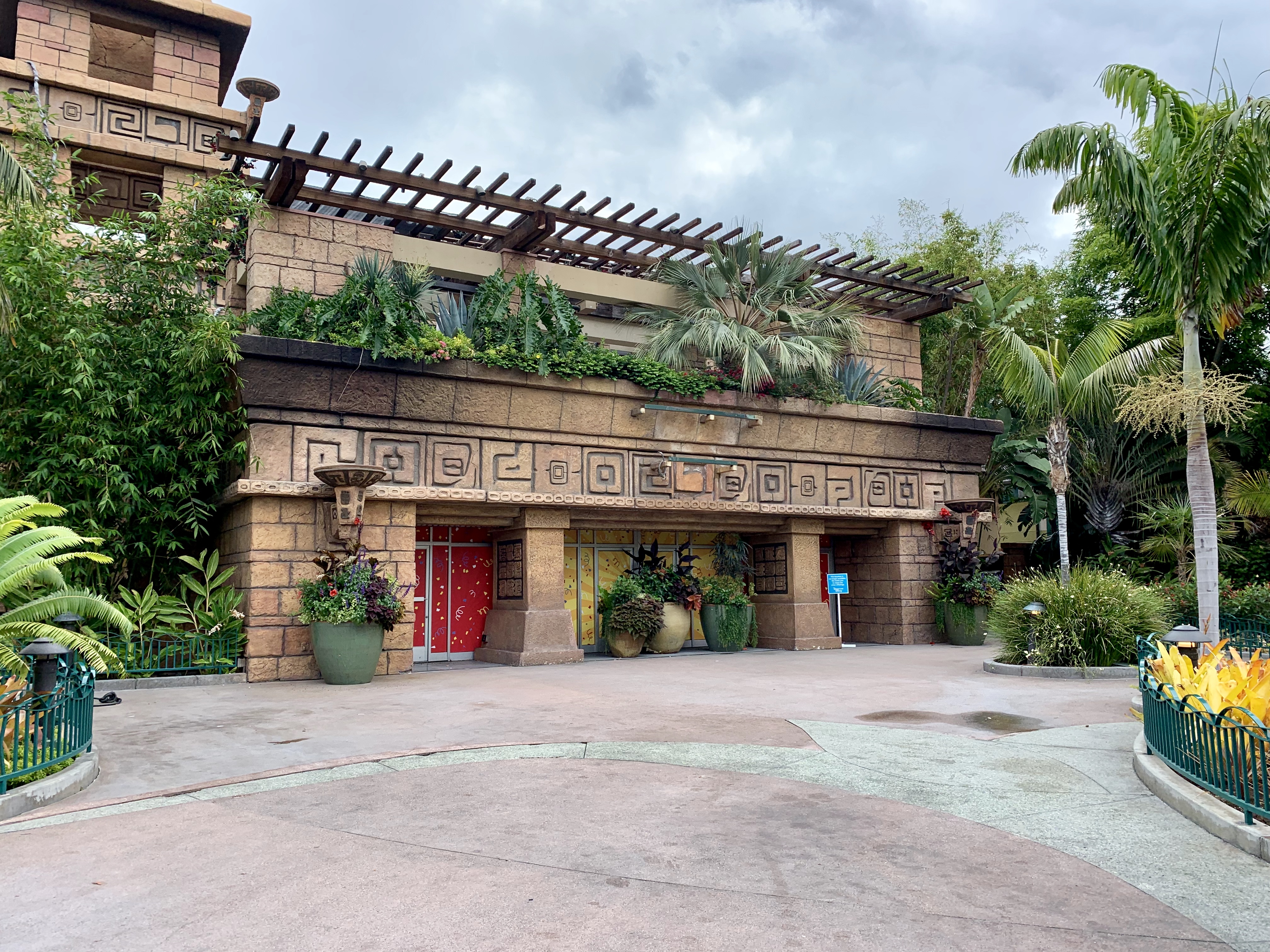 Downtown Disney Photo Report July 23