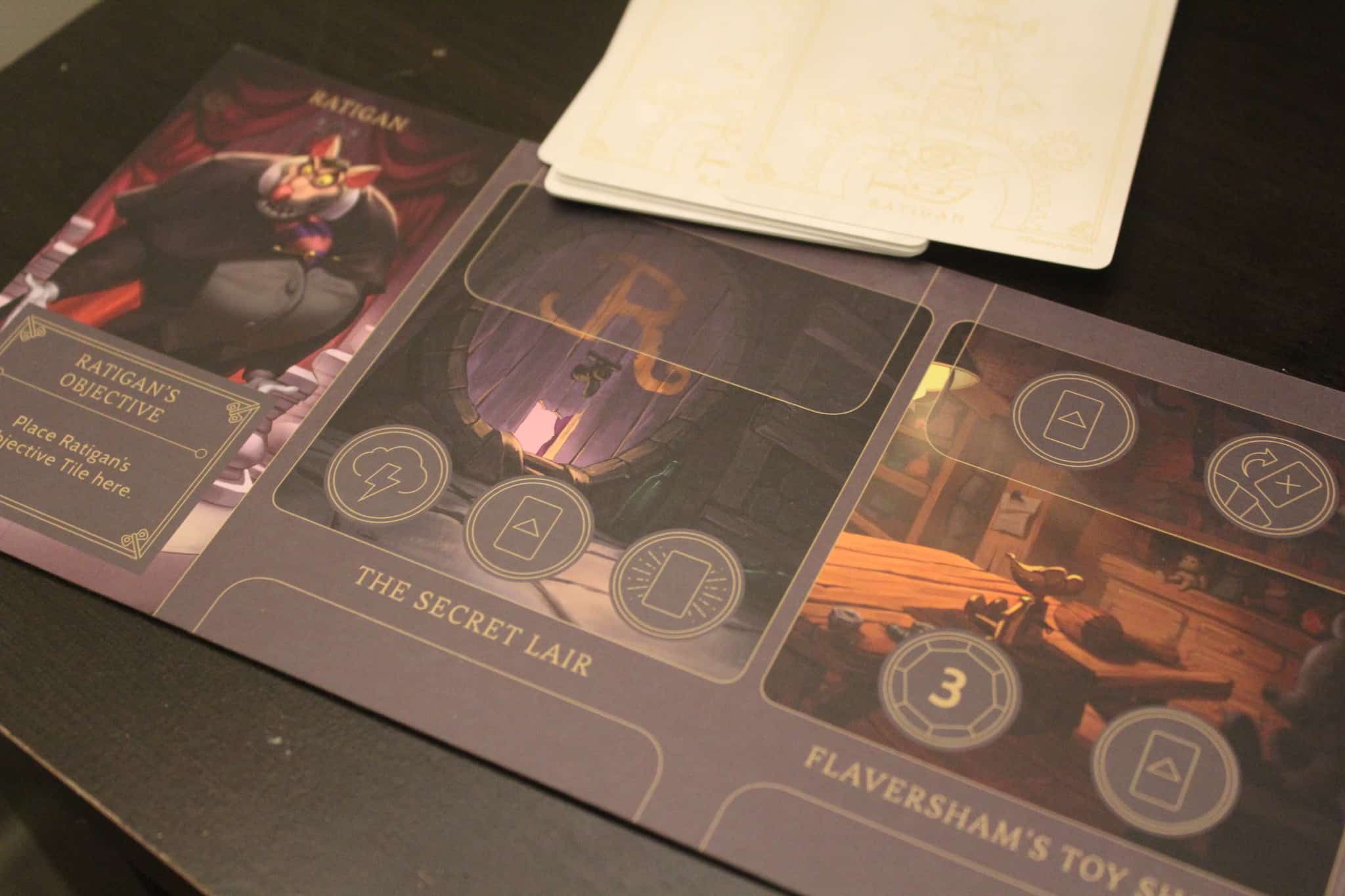 Game box, Evil Comes Prepared, Villainous