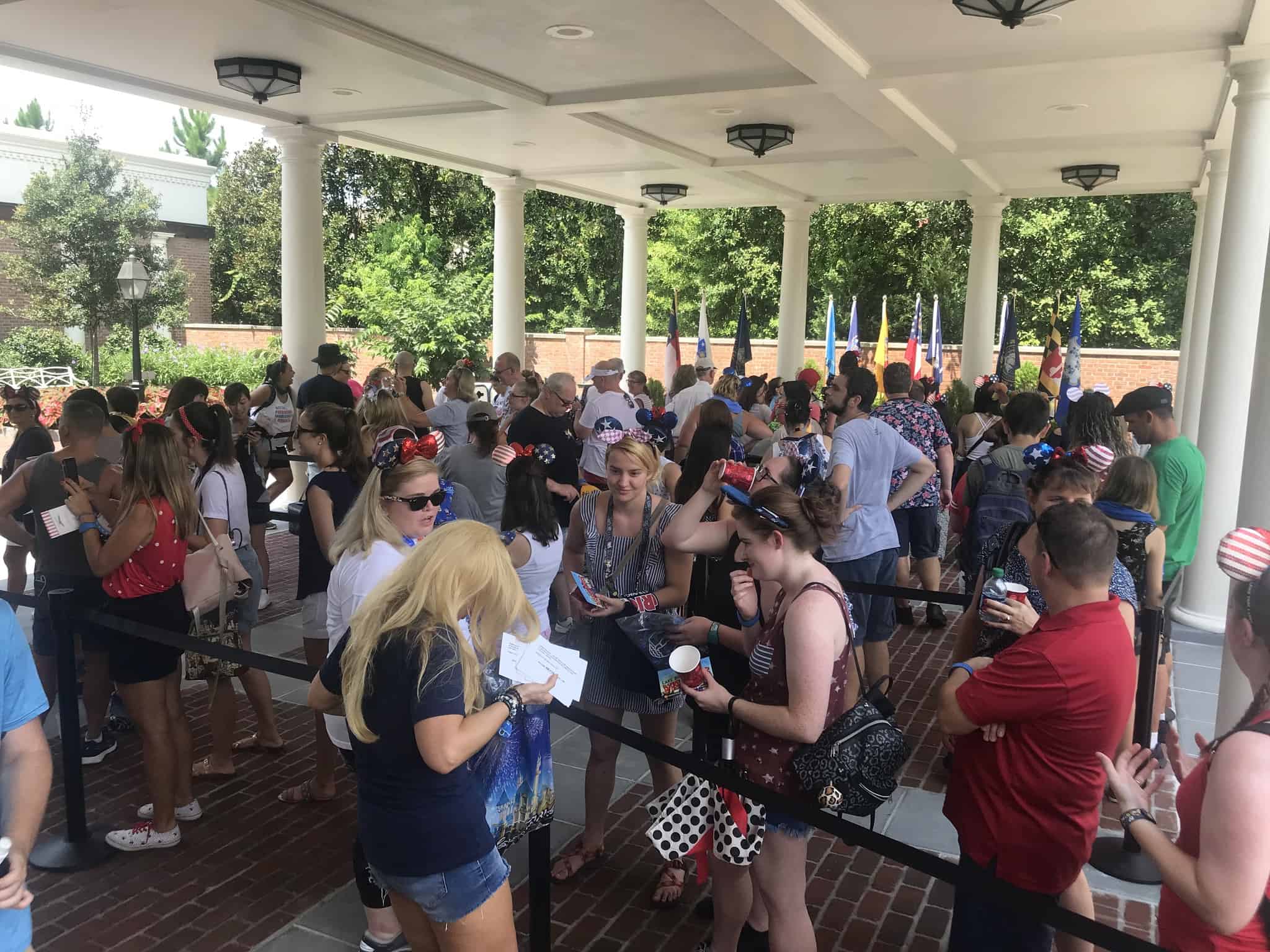 meet and greet queue