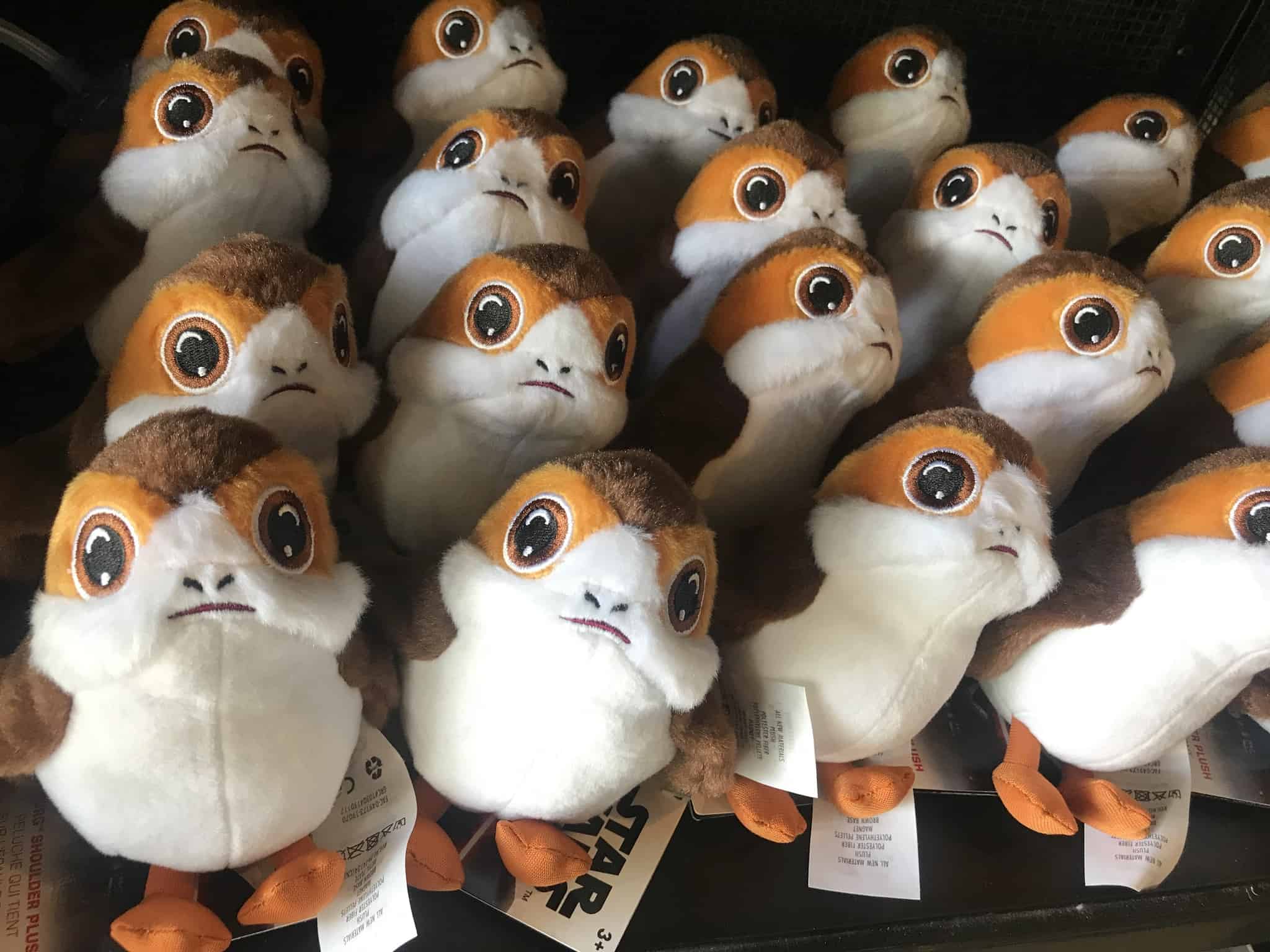 shoulder porg