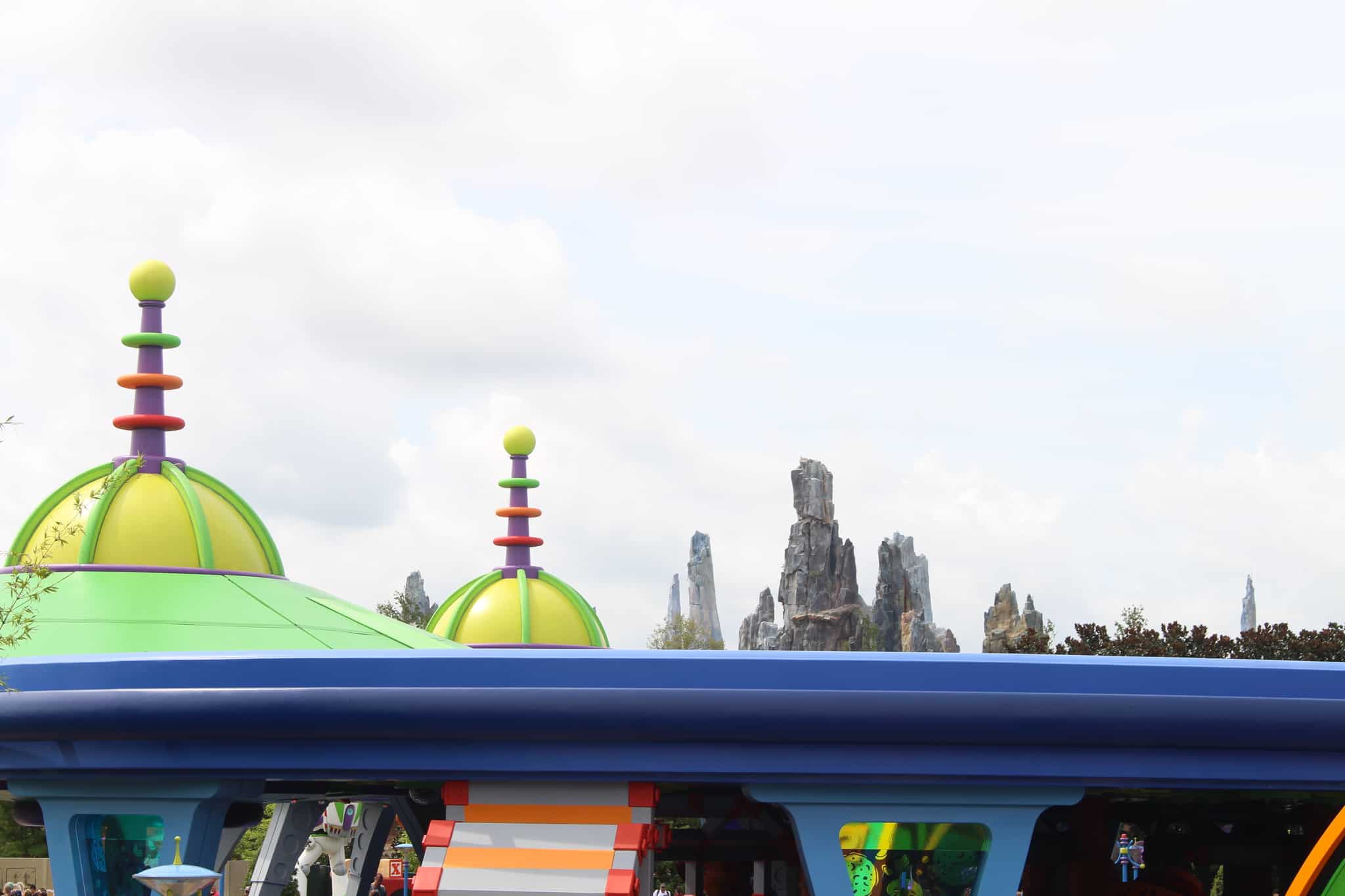 galaxy's edge Hollywood Studios