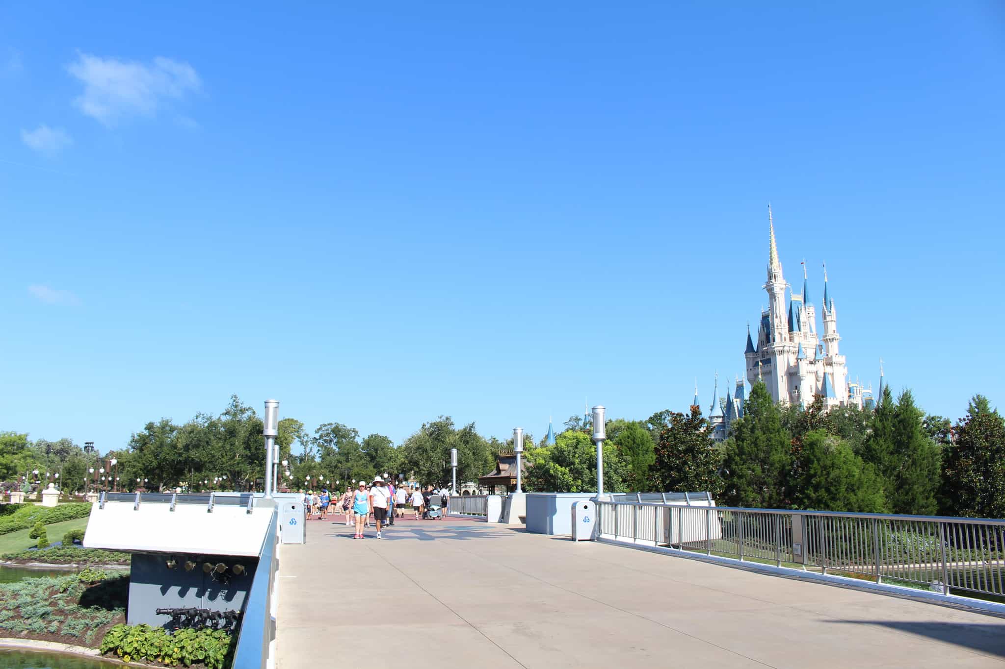 Tomorrowland bridge
