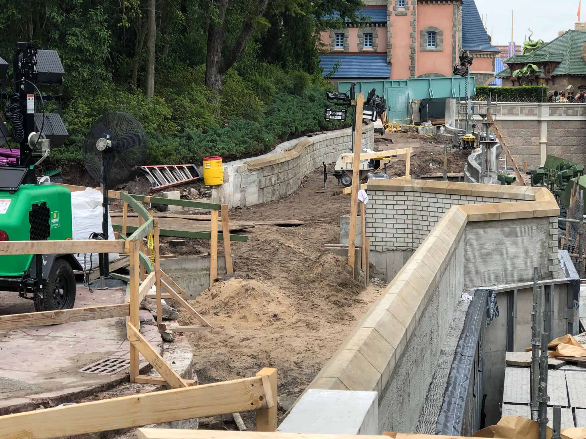 Dirt pathway next to Cinderella Castle