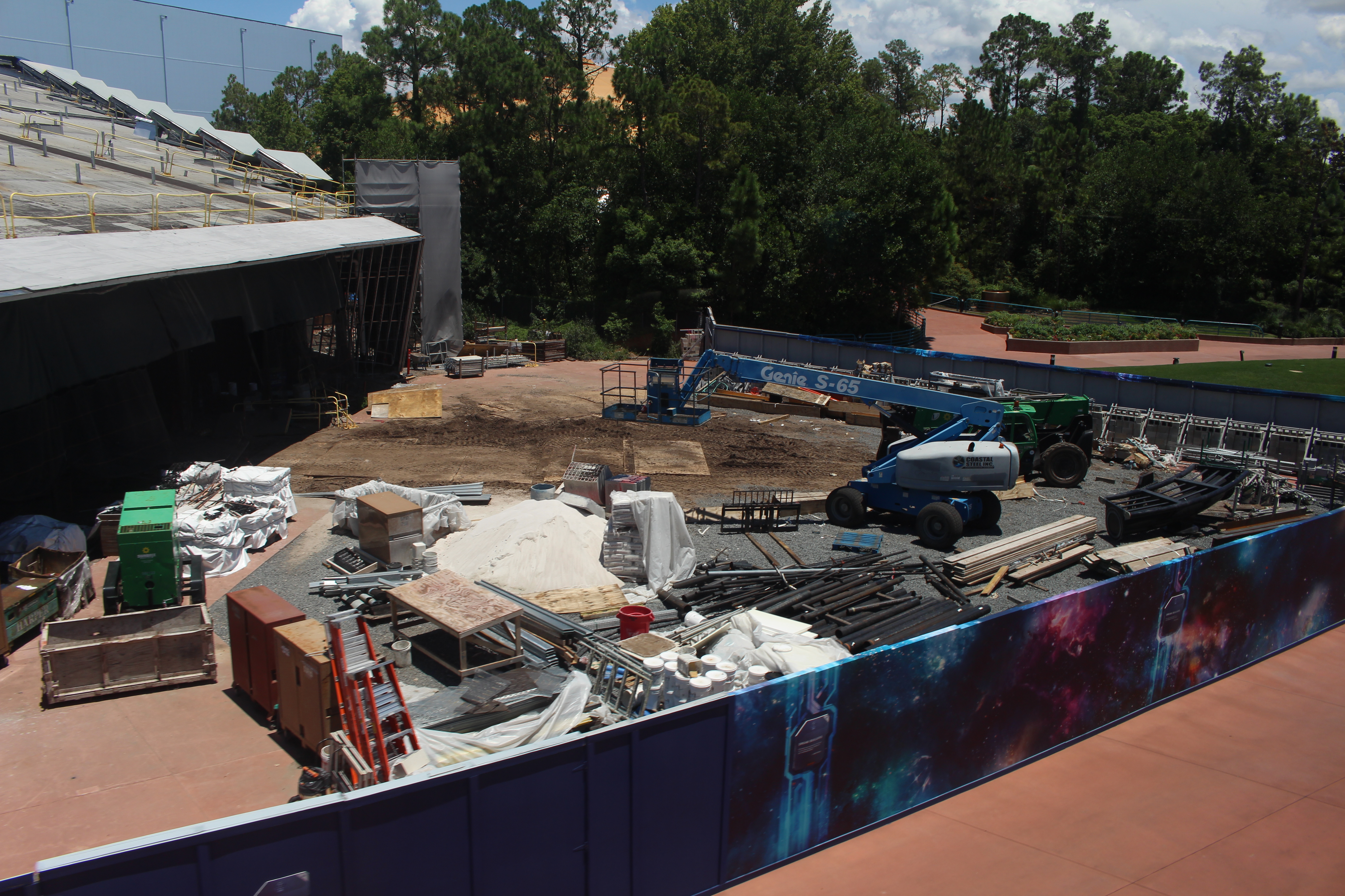 guardians of the galaxy coaster