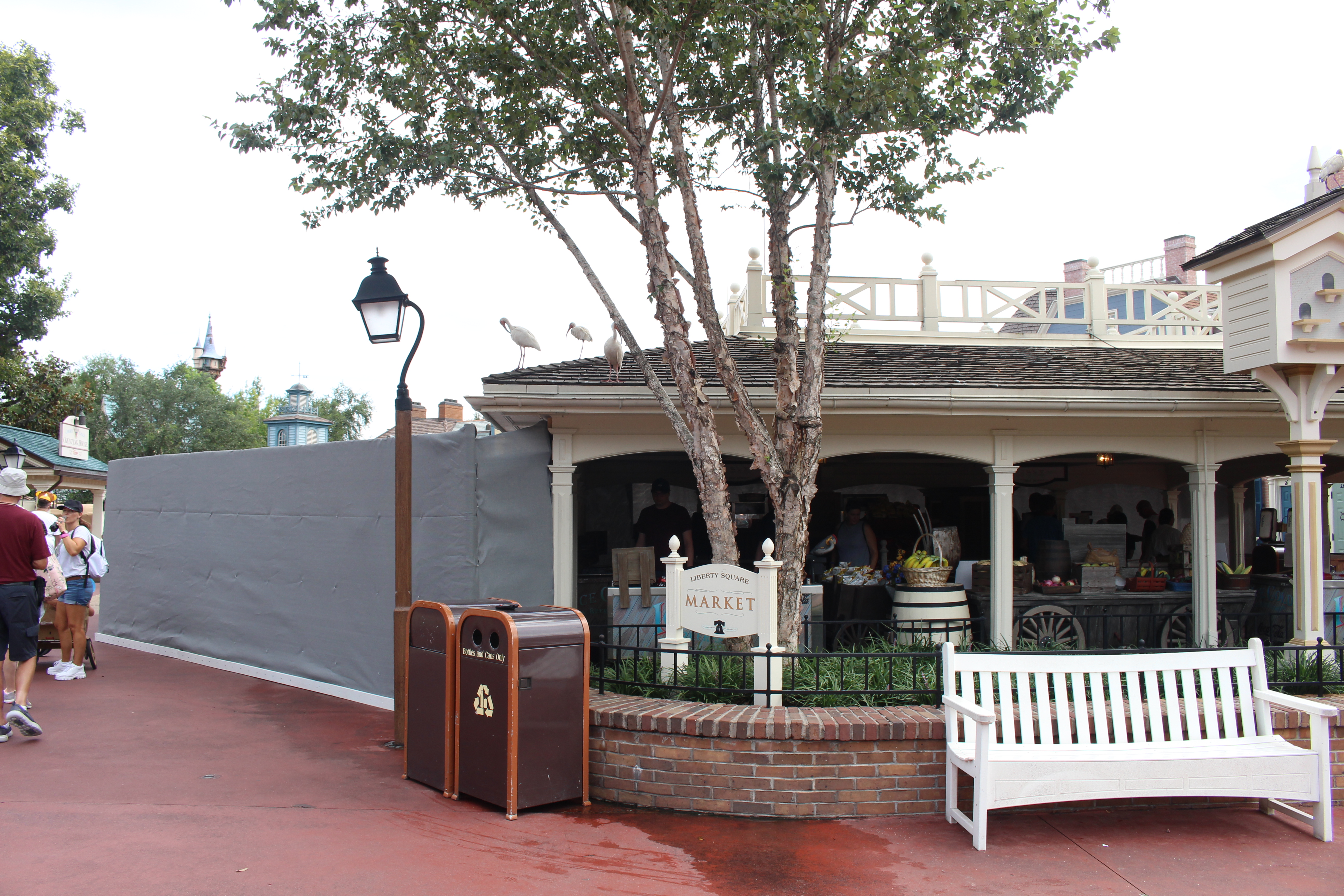 liberty square market