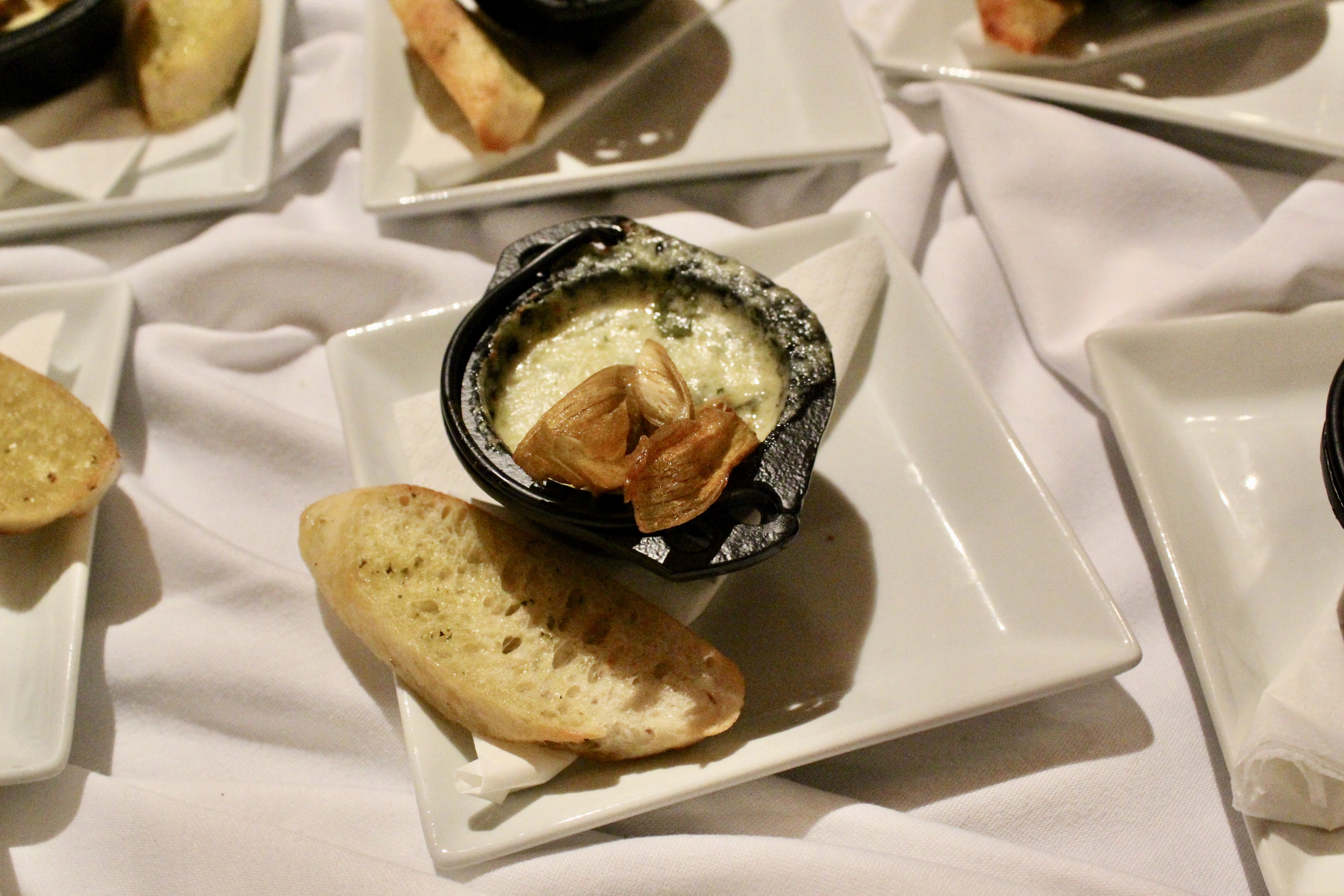 spinach dip with ciabatta crostini