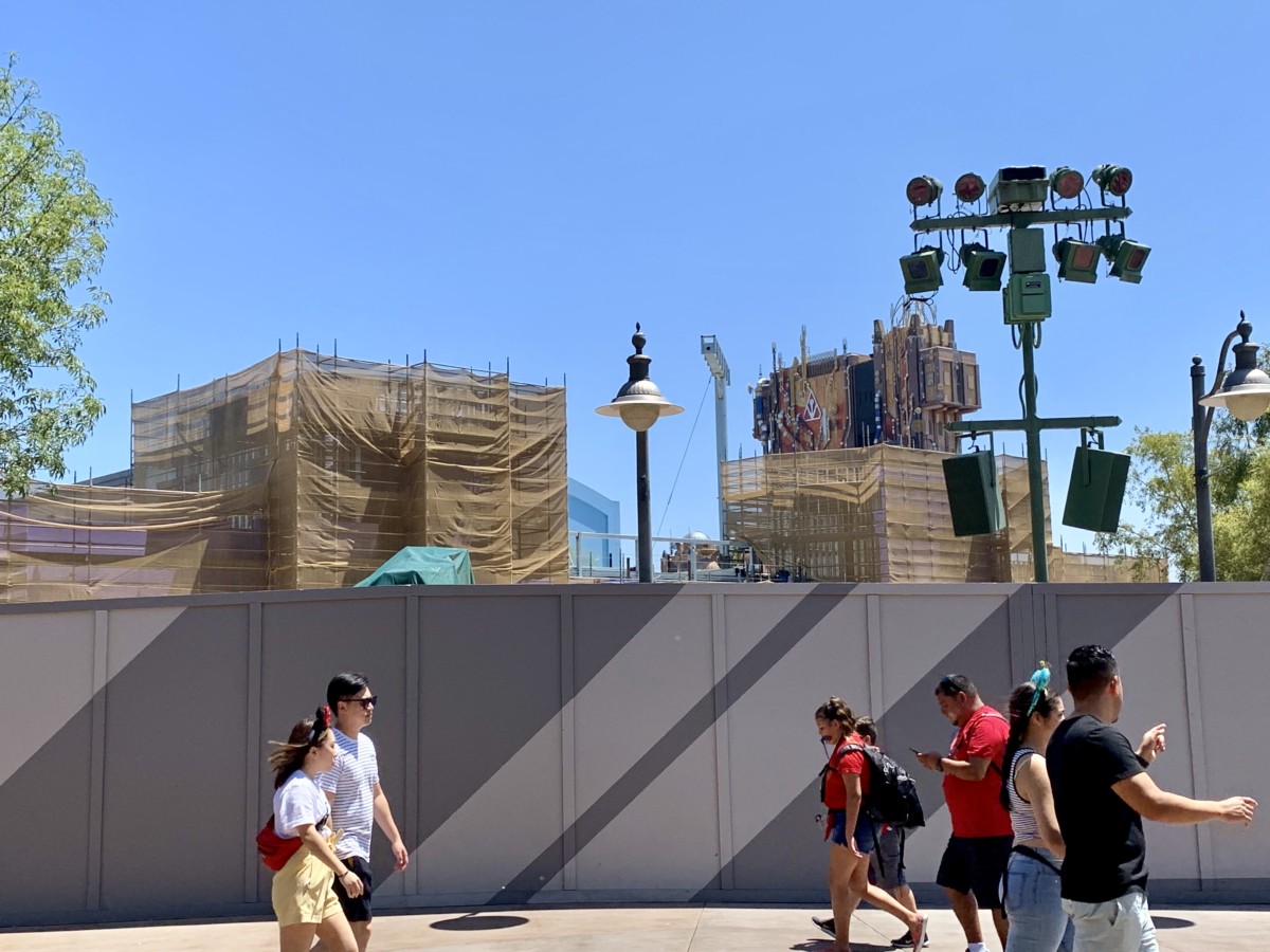 Disney California Adventure Photo Report 8-11-19 Crowds, Mickey Missing from Silly Symphony Swings, New Merch