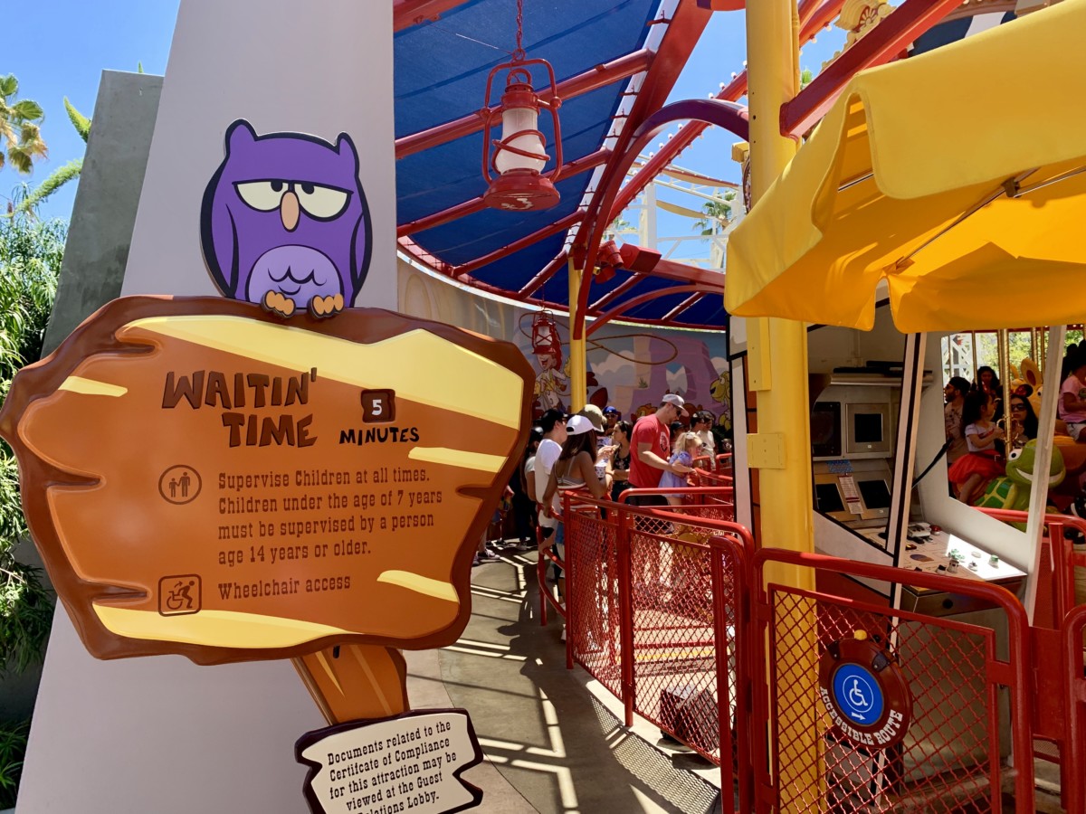 Disney California Adventure Photo Report 8-11-19 Crowds, Mickey Missing from Silly Symphony Swings, New Merch