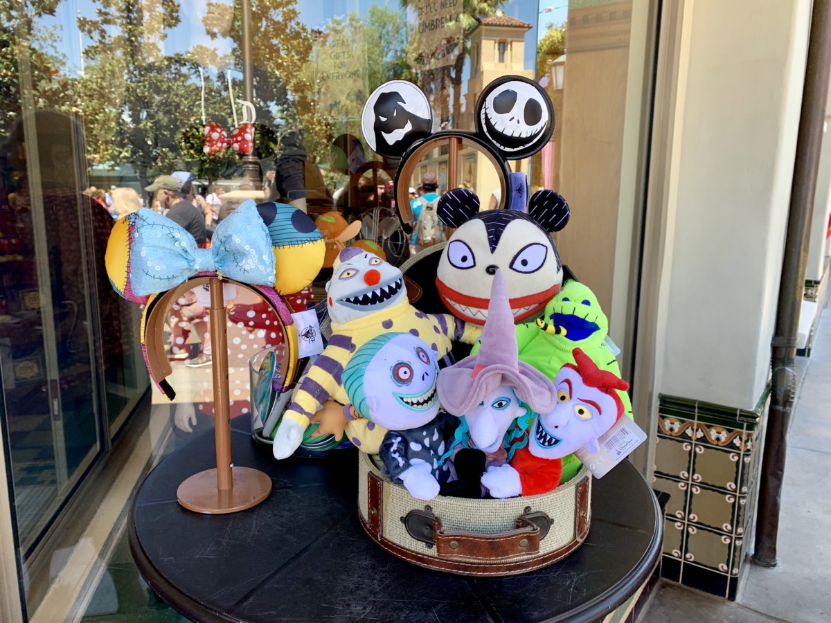 Disney California Adventure Photo Report 8-11-19 Crowds, Mickey Missing from Silly Symphony Swings, New Merch