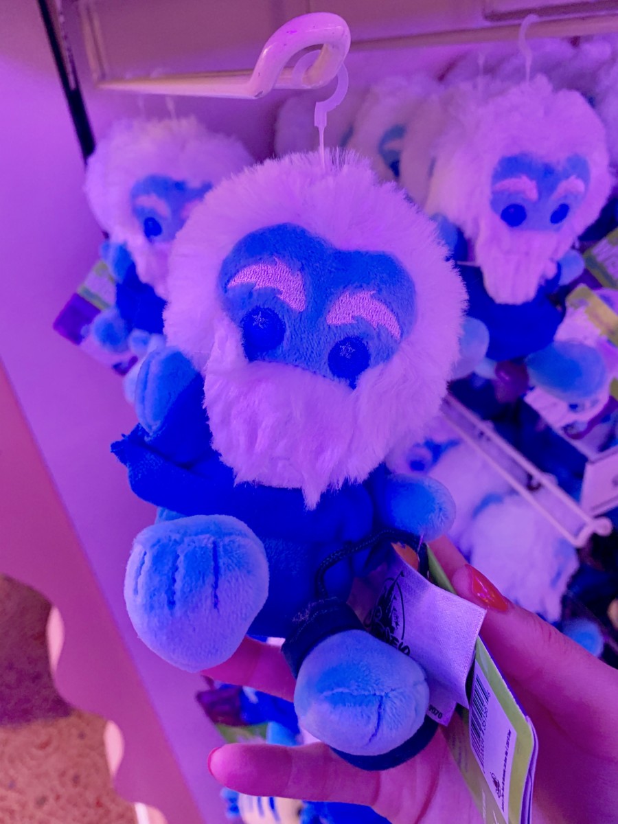 Disney California Adventure Photo Report 8-11-19 Crowds, Mickey Missing from Silly Symphony Swings, New Merch