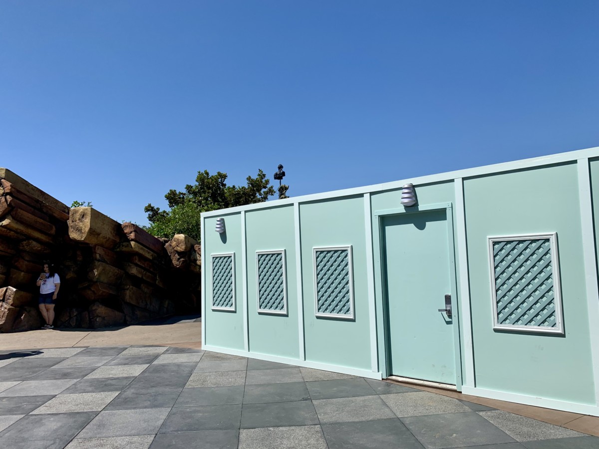 Disneyland Park Photo Report August 17 2019 Tomorrowland Refurbishment Halloween Decor and more 