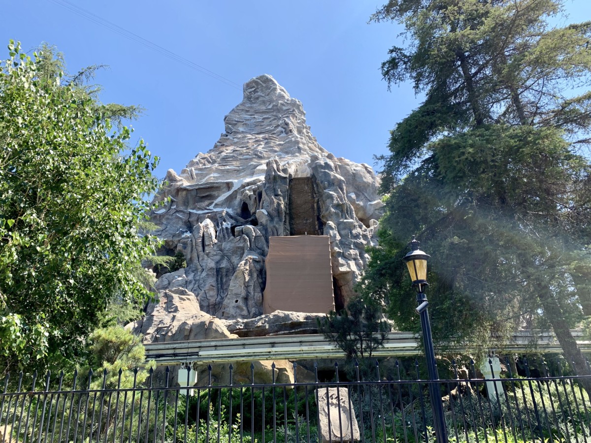 Disneyland Park Photo Report August 17 2019 Tomorrowland Refurbishment Halloween Decor and more 