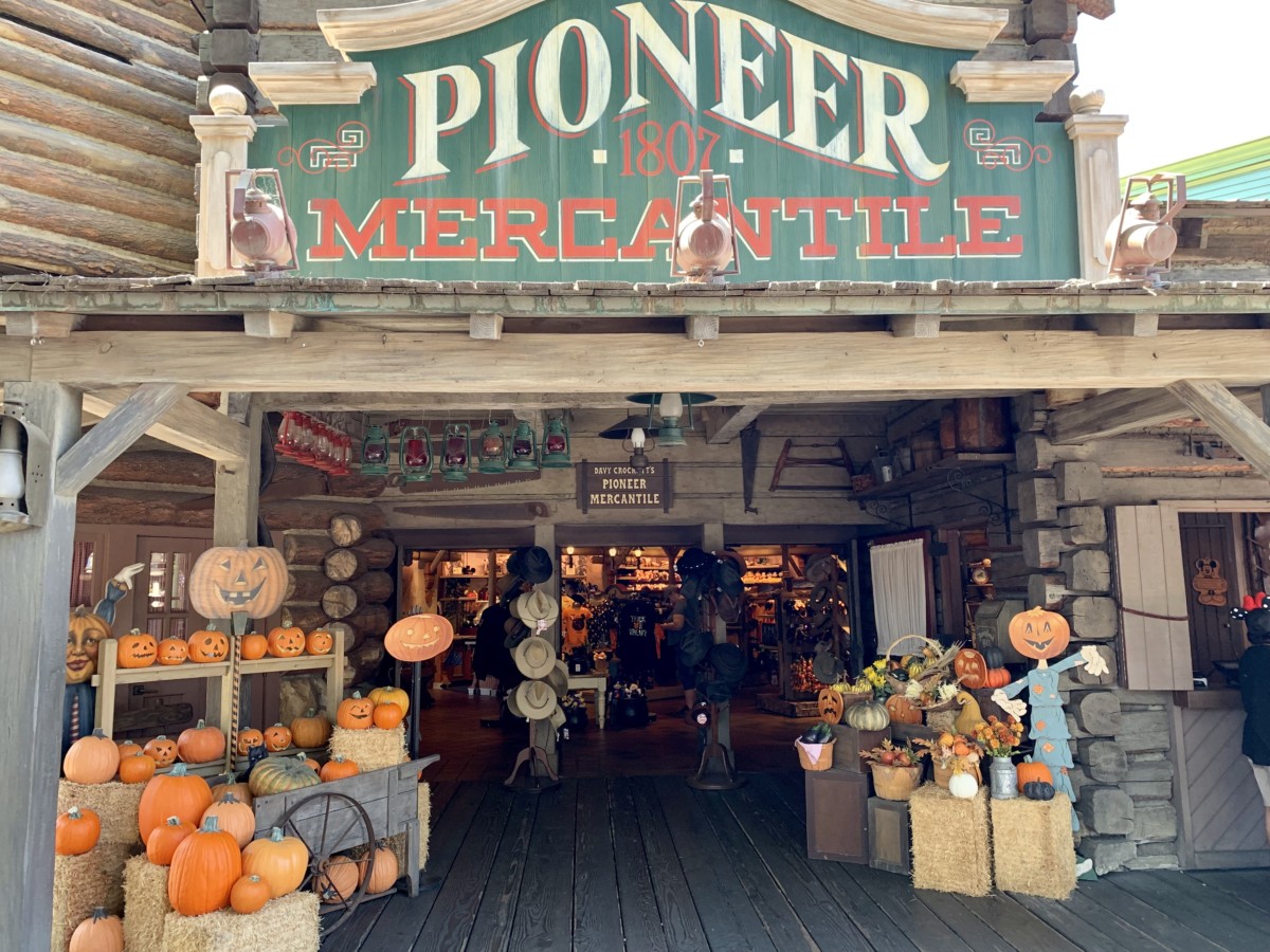 Disneyland Park Photo Report August 17 2019 Tomorrowland Refurbishment Halloween Decor and more 