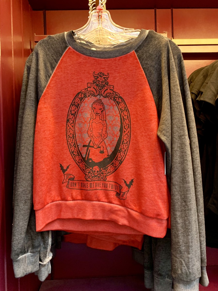 Disneyland Photo Report 8:28:19 Adventureland Refurbishment, Character Sightings, and Pumpkin Cream Cold Brew and more