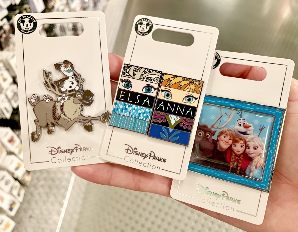 Disneyland Photo Report Frozen Pins Star Wars: Galaxy's Edge Crowds and More August 7 2019