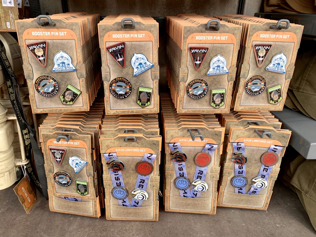Disneyland Photo Report Frozen Pins Star Wars: Galaxy's Edge Crowds and More August 7 2019