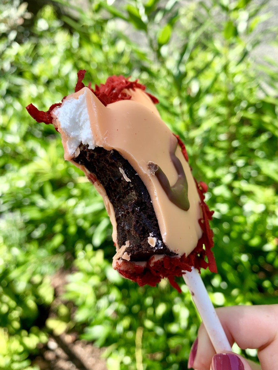 Simba and Nala Cake Pops Trolley Treats Disney California Adventure