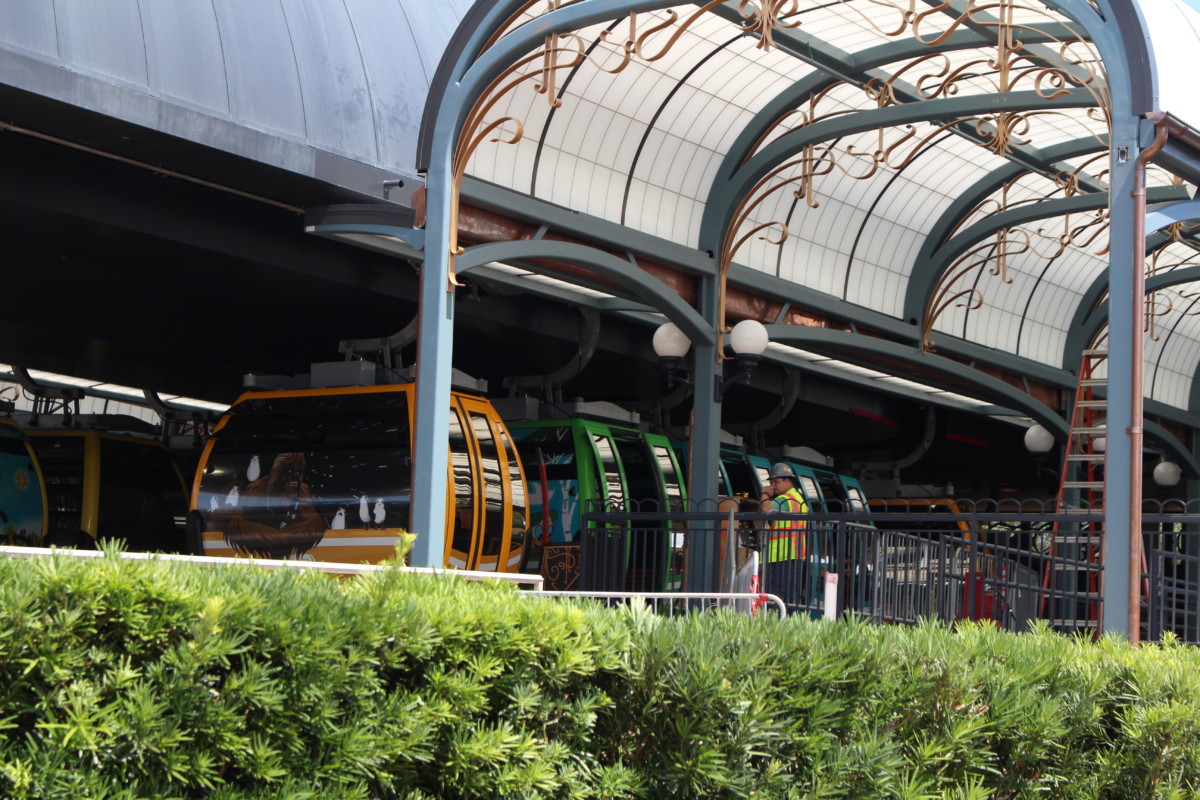 epcot skyliner