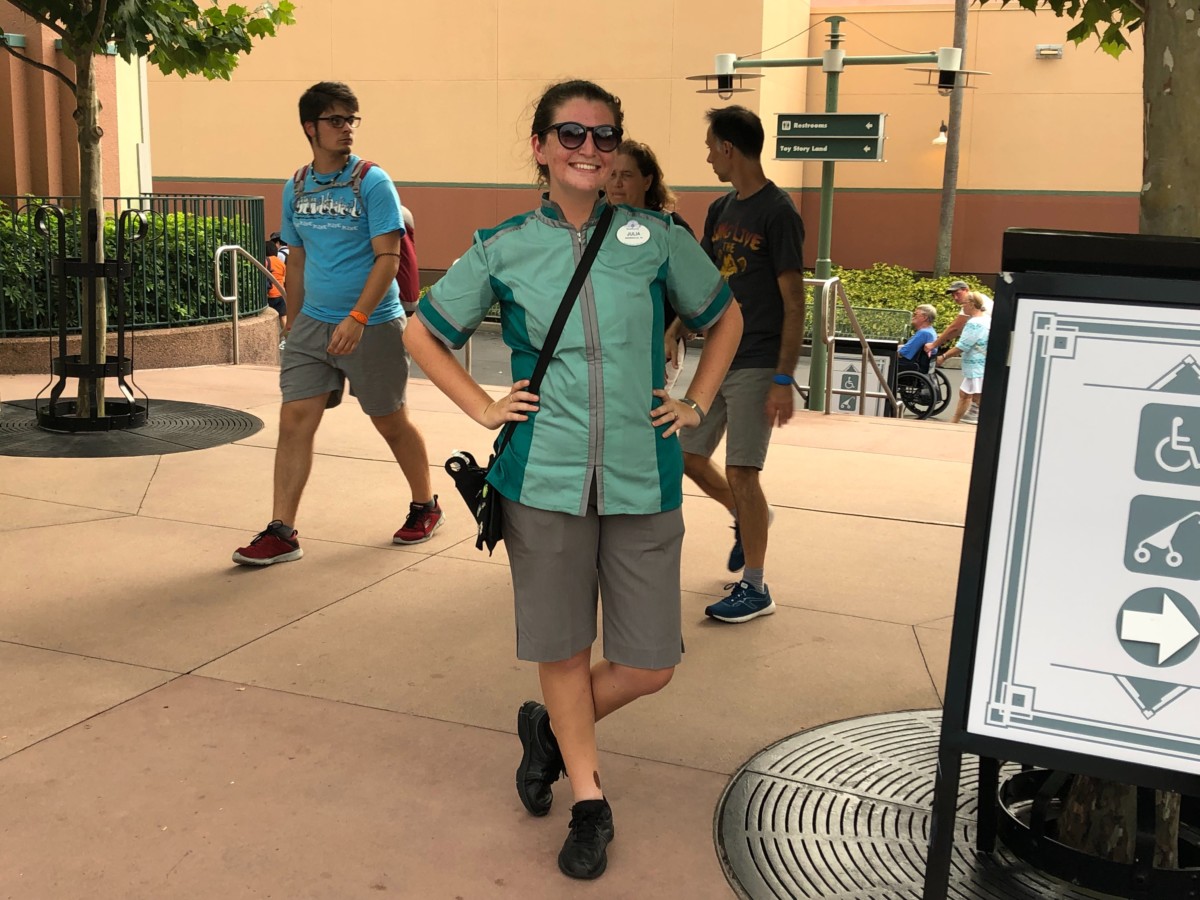 Disney's Hollywood Studios Generic Cast Member Costume