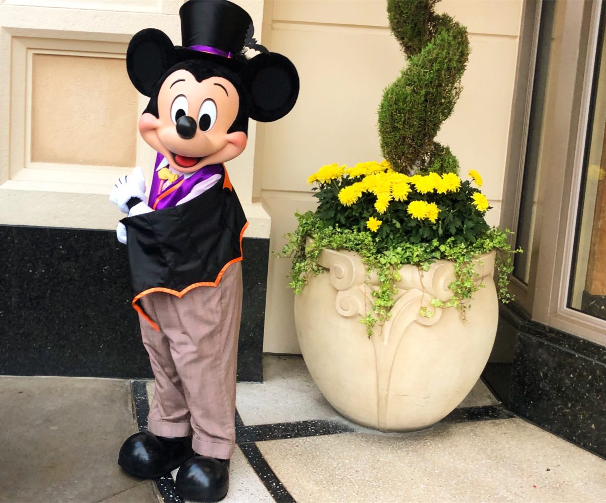 halloween Mickey