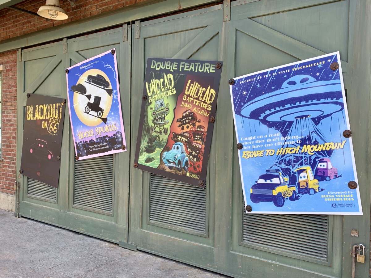 Disney California Adventure Photo Report 9:4:19 Tiana Alex and Ani Bangle, Halloween Decorations and More!