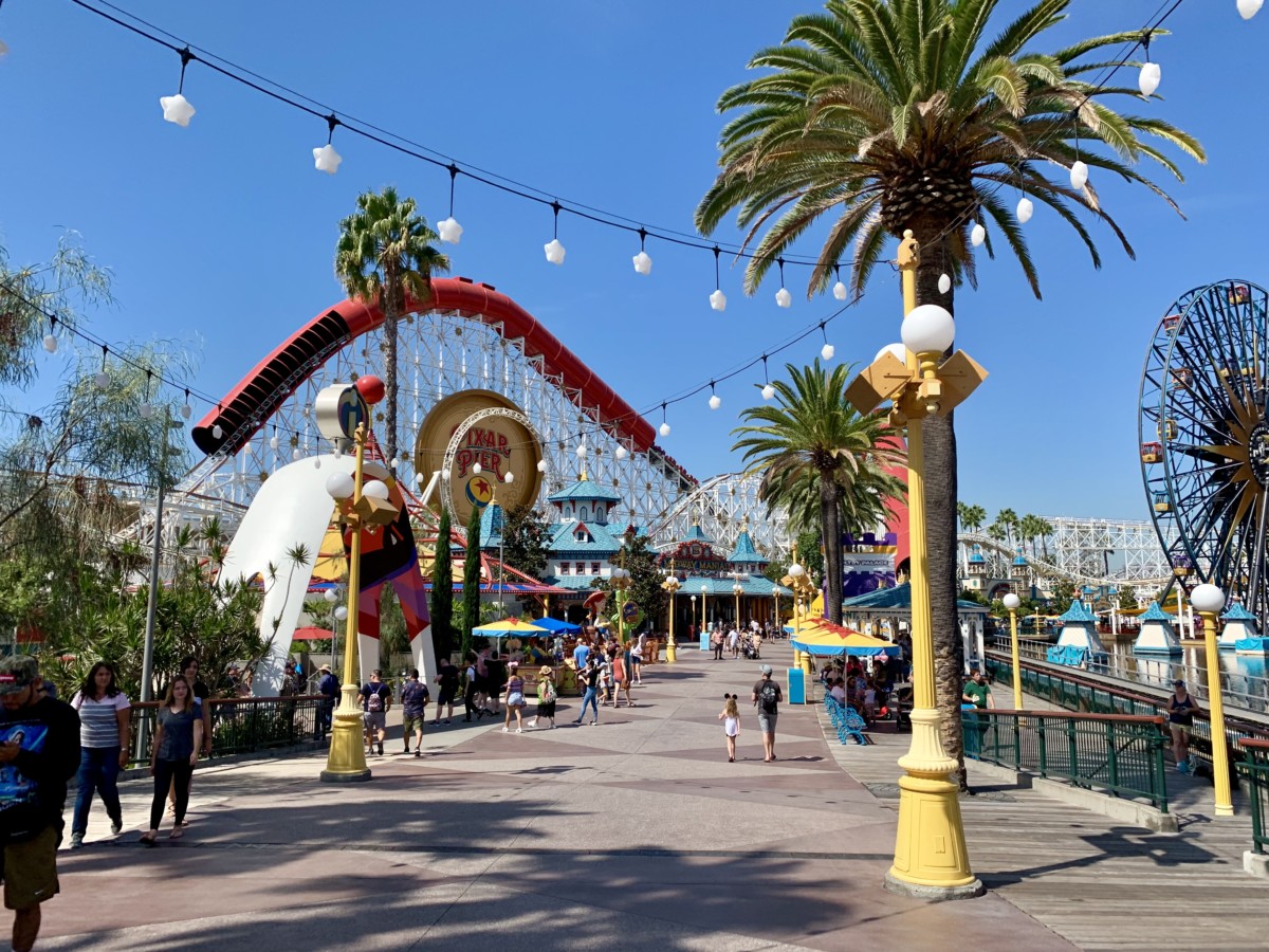 Disney California Adventure Photo Report 9:4:19 Tiana Alex and Ani Bangle, Halloween Decorations and More!