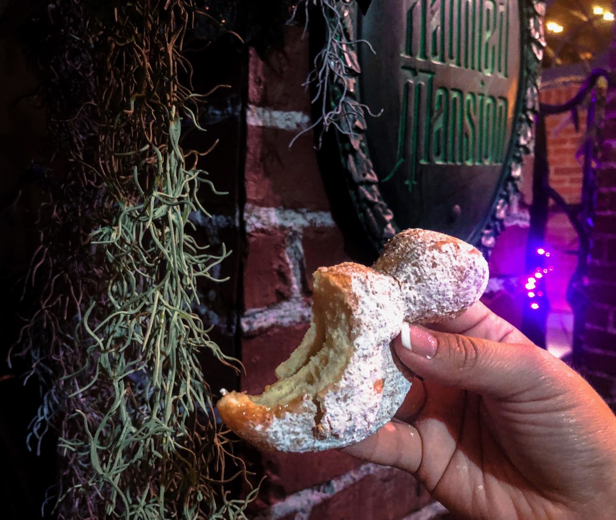 pumpkin spice beignets