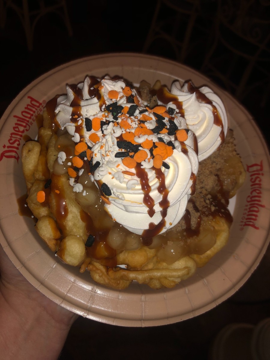 Apple Pie Funnel Cake - $8.99