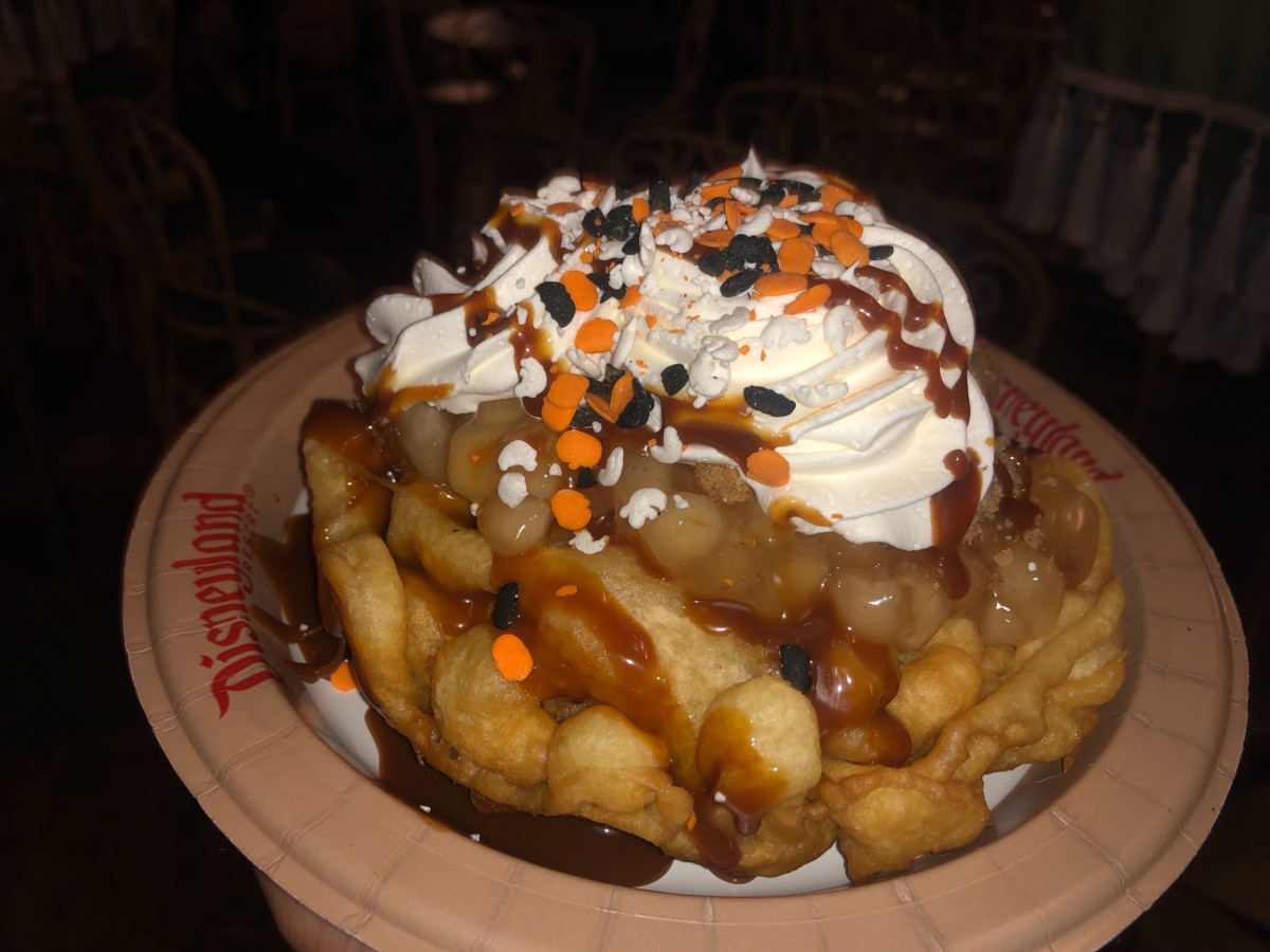 Apple Pie Funnel Cake - $8.99