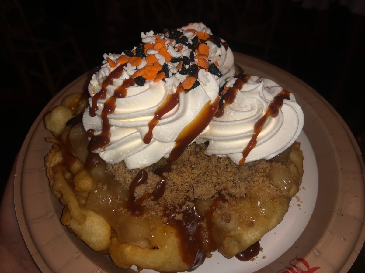 Apple Pie Funnel Cake - $8.99