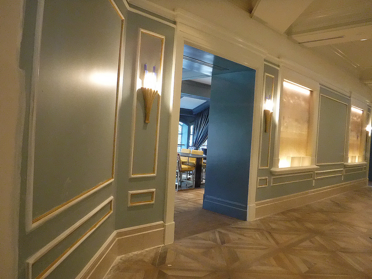 Inside the Enchanted Rose alt view