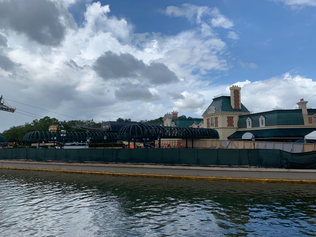 Constructions Continues on the International Gateway Entrance Structure at Epcot 