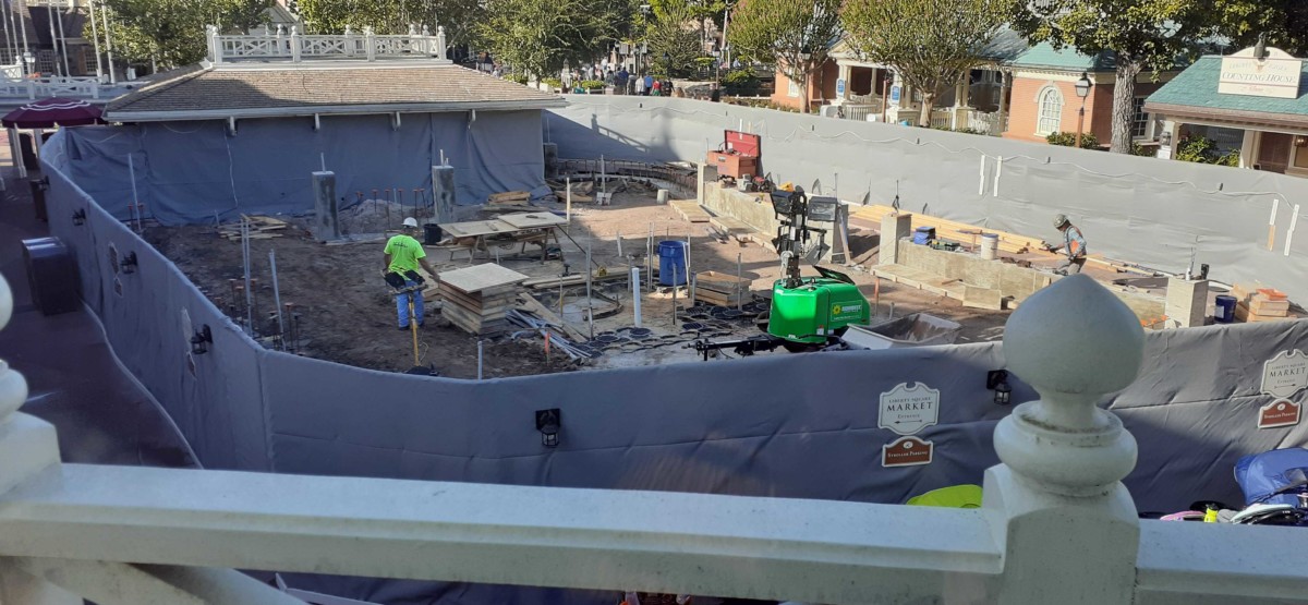 liberty_square_market_construction_1