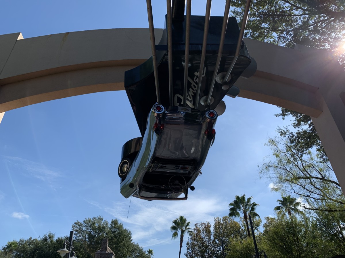 ROCK N ROLLER COASTER