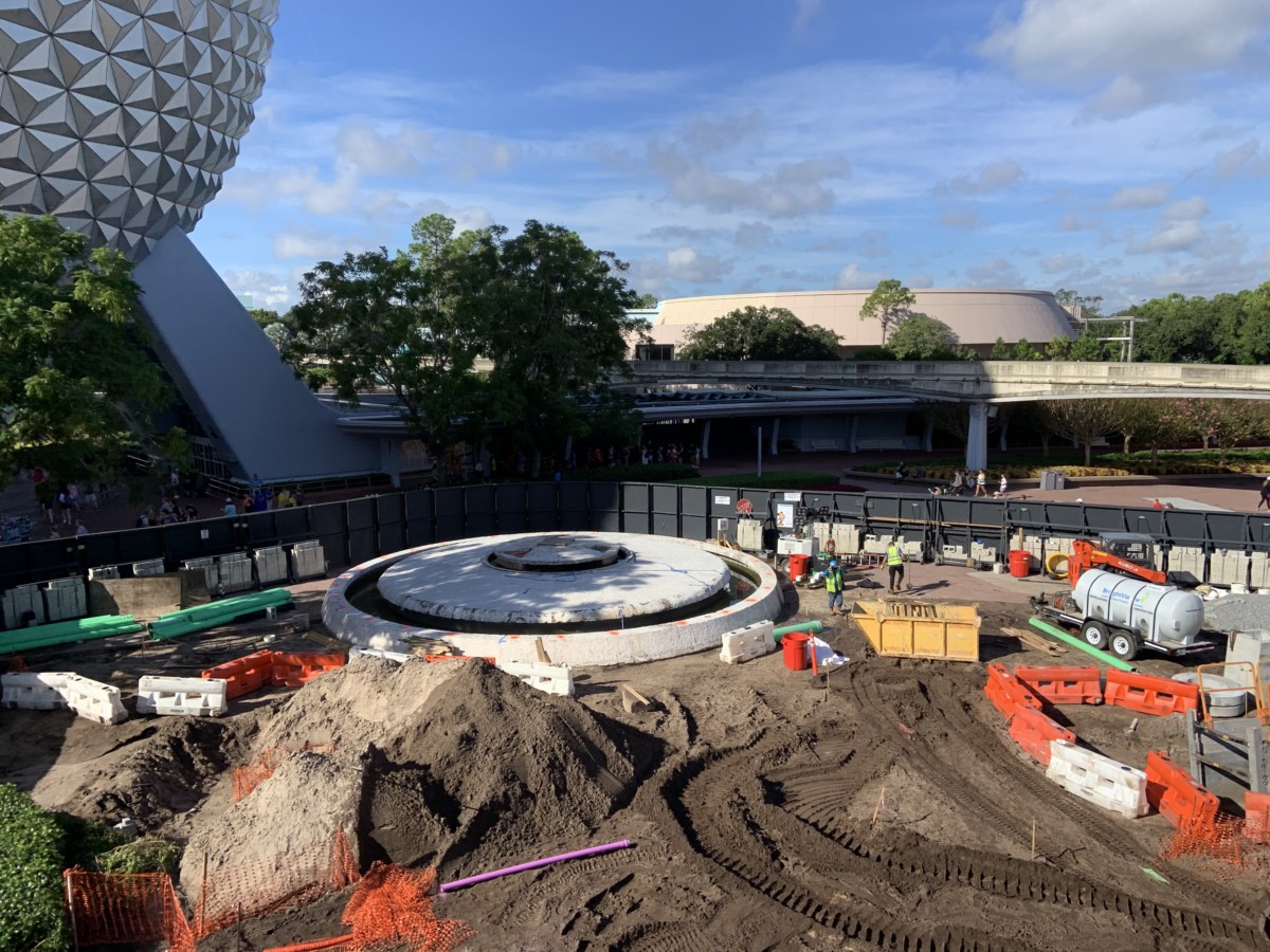 New EPCOT fountain 10/29