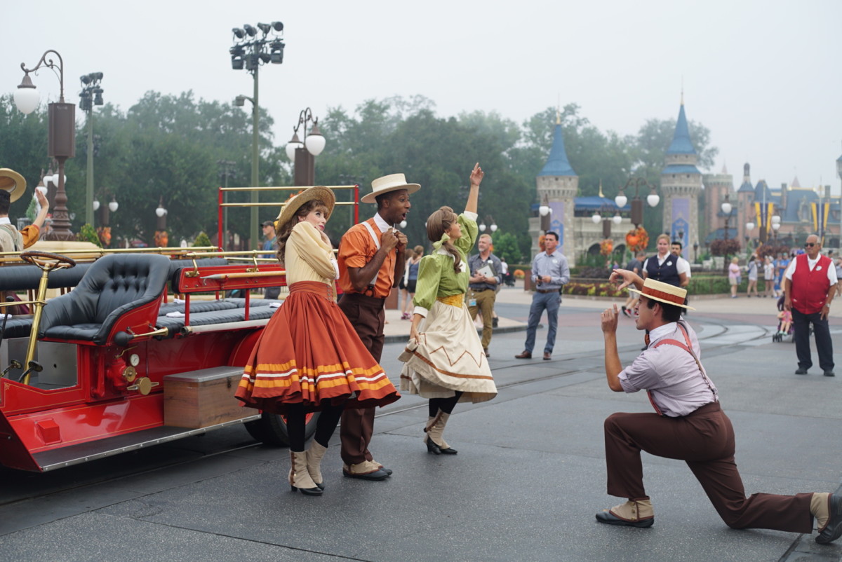 Main Street Trolley Show