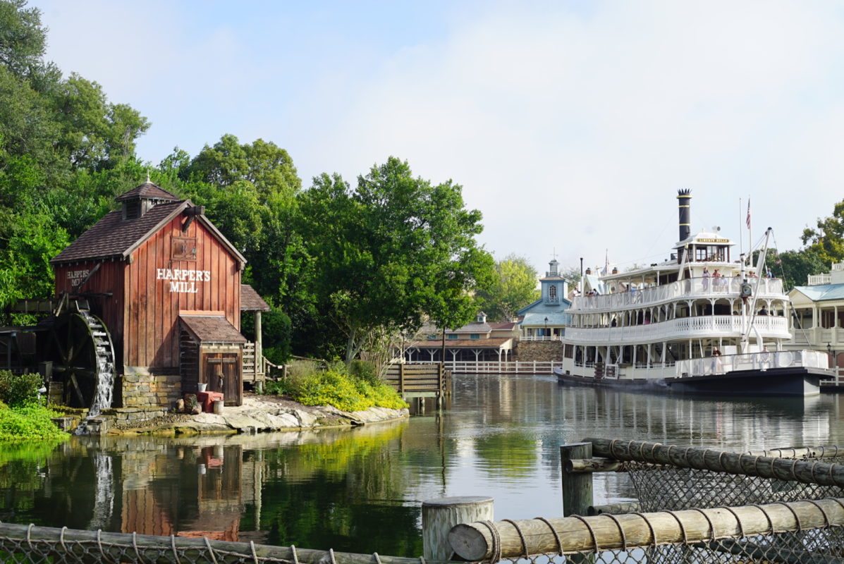 liberty square riverboat