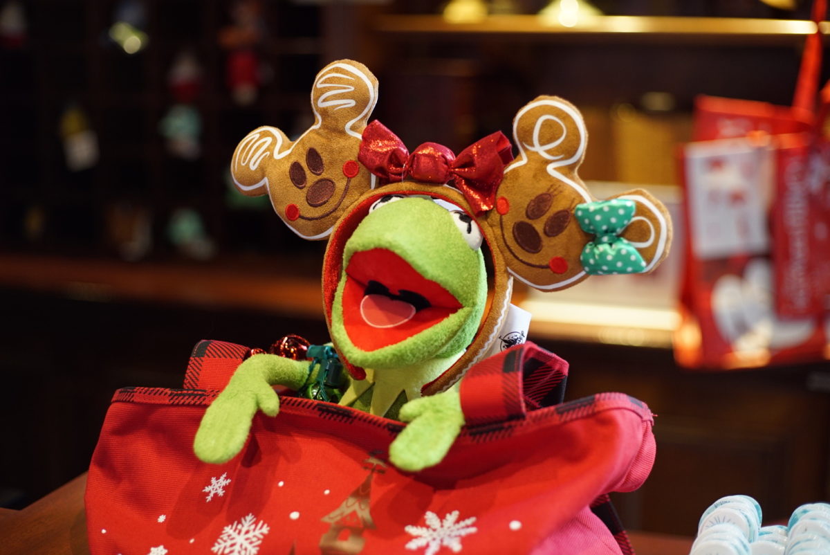 gingerbread ear kermit