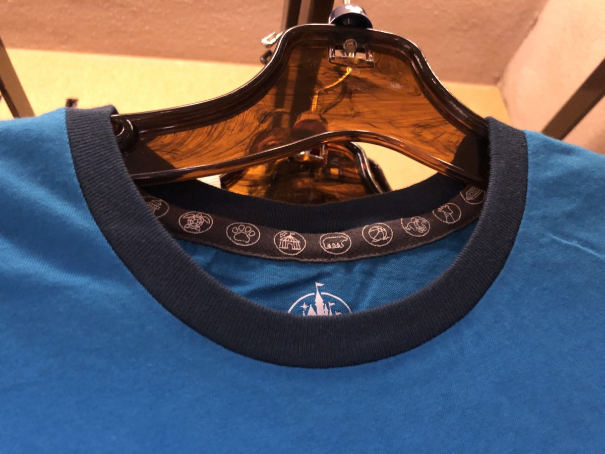 dvc follow me to adventure tee