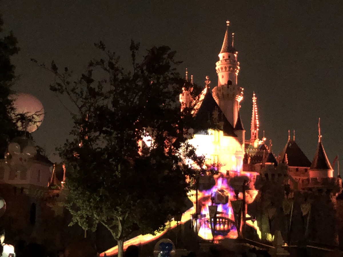halloween screams