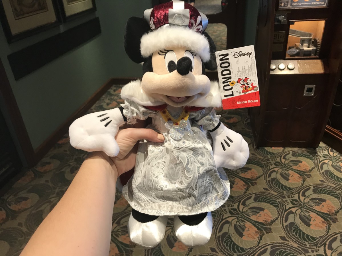 Minnie plush United Kingdom EPCOT