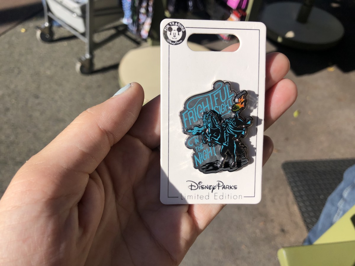 dca halloween pins