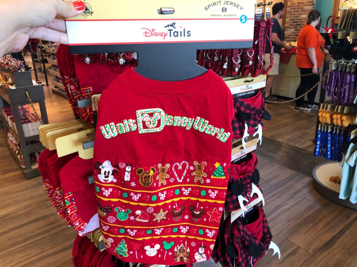 Christmas Pet Snacks Shirt Overview